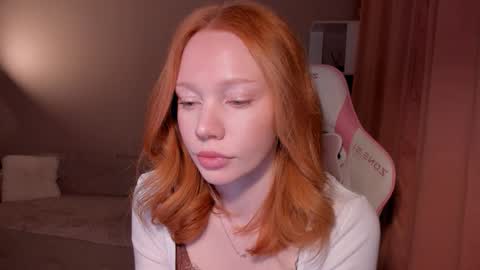 honeyautumn online show from 12.14.25