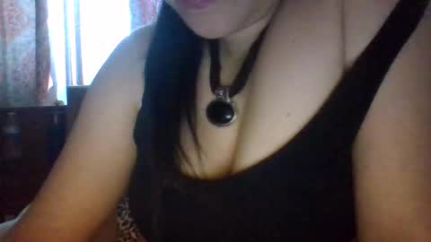 Honeybeebb online show from 05.05.26