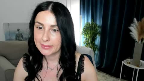 Jacqueline online show from 05.09.26