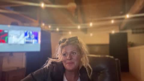 honeybuhnny online show from 03.10.26