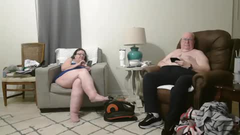 Snapshot of honeybuns344636 chatting on 02.22.25 Honey online show from 02.22.25