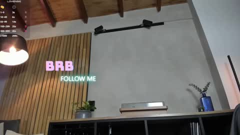 Sofia independent model online show from 03.08.25