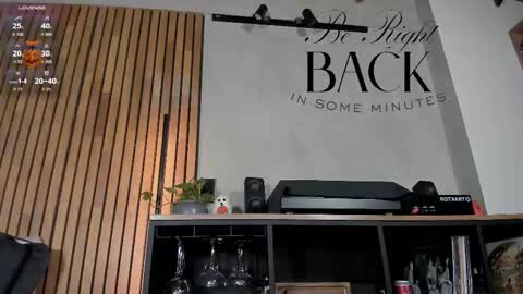 Sofia independent model online show from 10.10.25