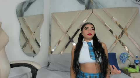 honeyht online show from 04.18.26