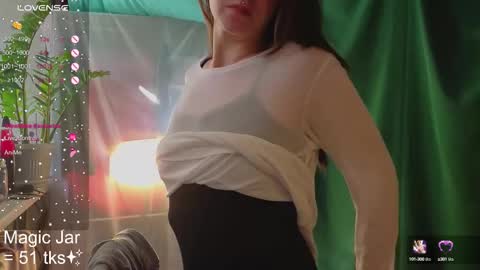 Snapshot of honeylem0n chatting on 09.15.25 Molly online show from 09.15.25