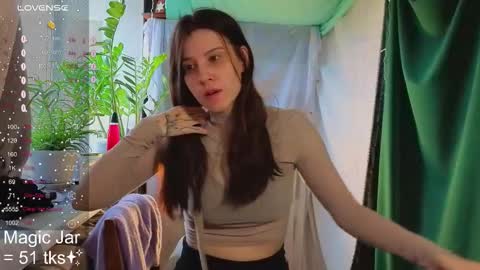 Snapshot of honeylem0n chatting on 10.03.25 Molly online show from 10.03.25