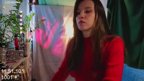 Snapshot of honeylem0n chatting on 11.06.25 Molly online show from 11.06.25