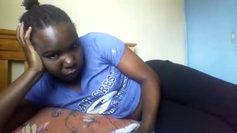 Honeymuny online show from 11.16.25