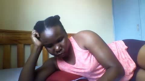 Honeymuny online show from 11.20.25