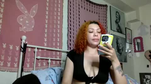 Snapshot of honeyruby chatting on 06.16.26 Ruby Sparks online show from 06.16.26