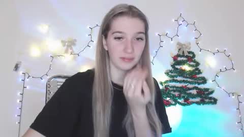 honeyveil online show from 12.19.25