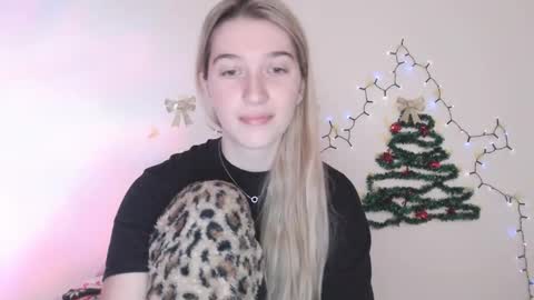 honeyveil online show from 01.13.26