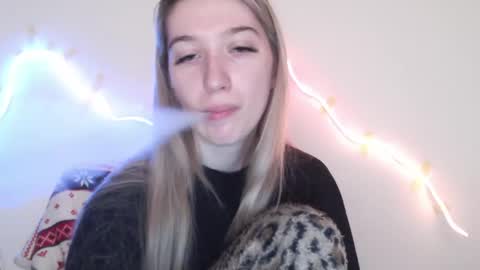 honeyveil online show from 04.29.26