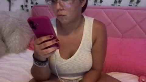 honeyyy89 online show from 03.10.26