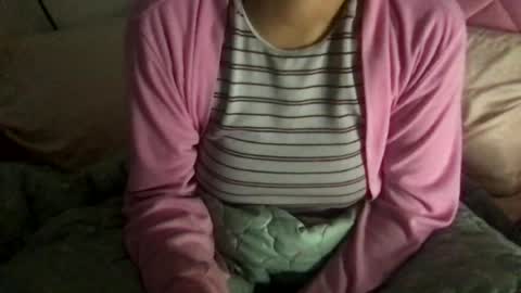 Snapshot of honeyy_89 chatting on 06.15.26 honeyyy89 online show from 06.15.26