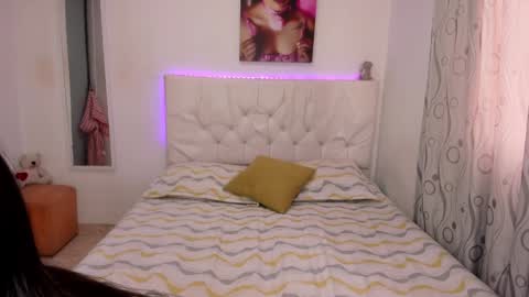 Andrea online show from 01.30.25