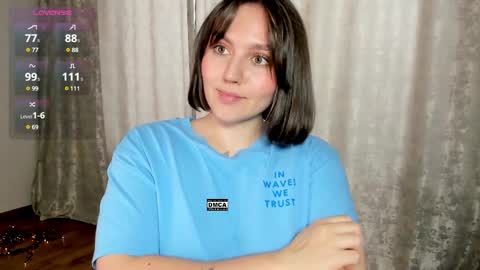 Snapshot of hoot_owl_cb chatting on 03.05.25 Karina online show from 03.05.25