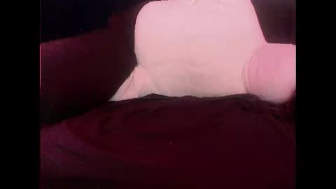 Snapshot of hopps28 chatting on 12.23.24 hopps28 online show from 12.23.24