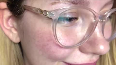 Audrey online show from 12.18.25