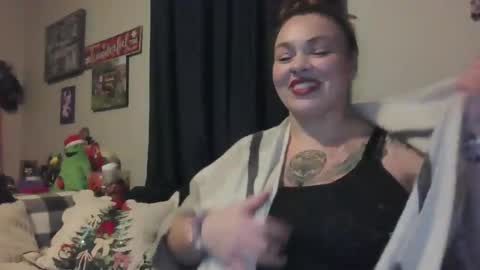 Snapshot of horneygirl88ddd chatting on 11.22.25 horneygirl88ddd online show from 11.22.25