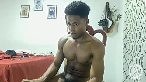 Snapshot of horneyguy2399 chatting on 12.21.24 sugarbaby online show from 12.21.24