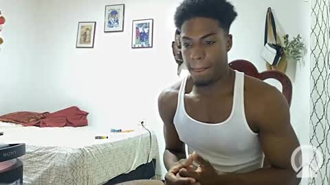 Snapshot of horneyguy2399 chatting on 12.27.24 sugarbaby online show from 12.27.24