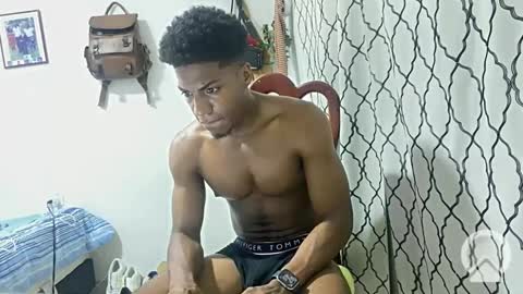 Snapshot of horneyguy2399 chatting on 01.11.25 sugarbaby online show from 01.11.25