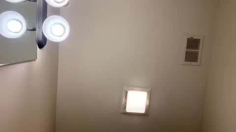 hornieecum online show from 12.22.25