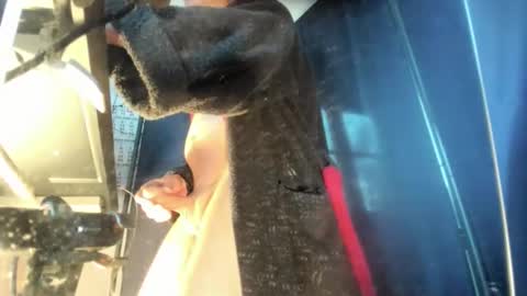 Jan online show from 11.04.25