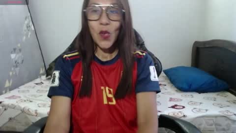 Snapshot of horny_and_daring chatting on 07.19.26 horny and daring online show from 07.19.26