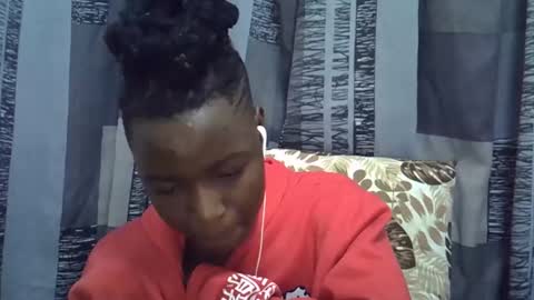 Leila online show from 04.06.26