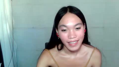 Snapshot of horny_lory chatting on 05.06.26 baninay online show from 05.06.26