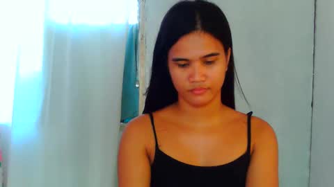 Snapshot of horny_lory chatting on 05.21.26 baninay online show from 05.21.26