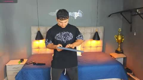 horny_nick18 online show from 10.08.25