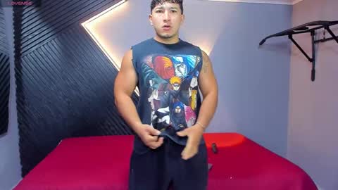 horny_nick18 online show from 03.17.26