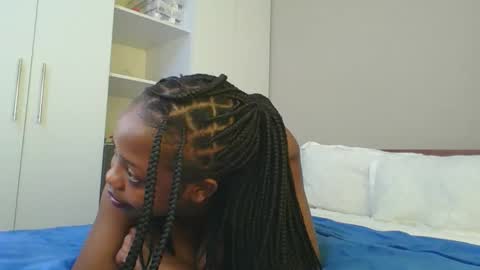 horny_princcess online show from 04.15.26