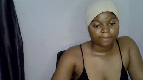 Snapshot of horny_slut0 chatting on 06.08.26 Thelma online show from 06.08.26