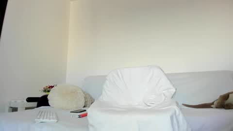 Emma online show from 01.30.25