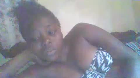 hornygal001 online show from 02.13.25