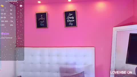 Valentina  online show from 12.15.24