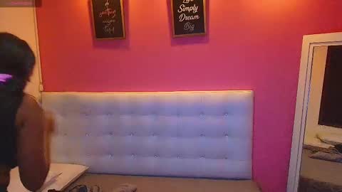 Valentina  online show from 02.25.25