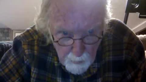 HornyInOhio9 online show from 04.29.26
