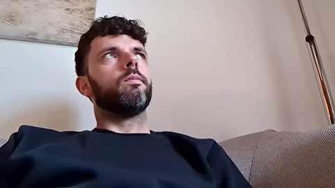 Snapshot of hornypeter1987 chatting on 12.17.24 Hornypeter online show from 12.17.24