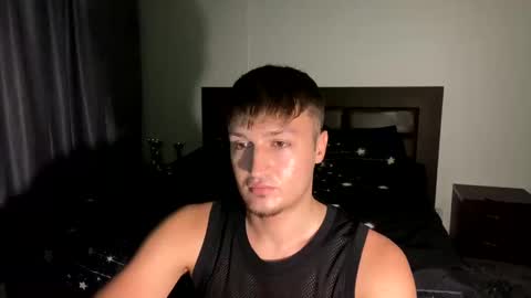 Snapshot of hornystar77 chatting on 01.14.25 Ayan online show from 01.14.25