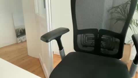 Snapshot of hornysteve_69 chatting on 01.08.26 Steve online show from 01.08.26