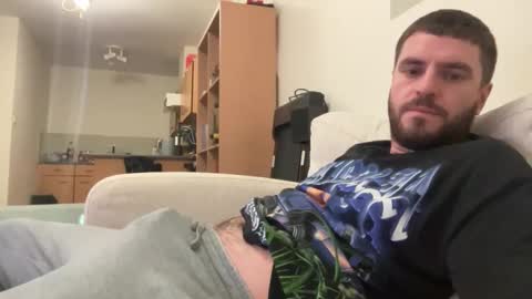 Snapshot of hornytom27 chatting on 02.01.26 Horny247 online show from 02.01.26