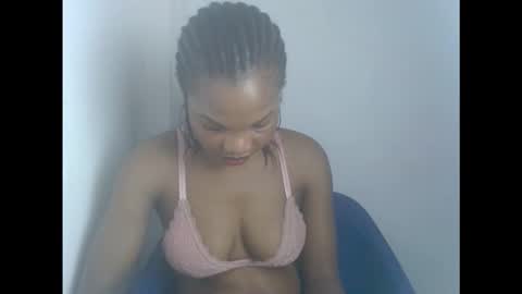 hornyxbum online show from 12.17.25