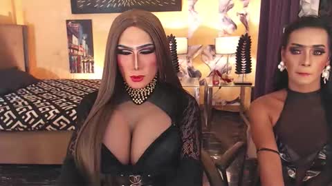 Snapshot of horsecockjessica chatting on 11.24.25 horsecockjessica online show from 11.24.25