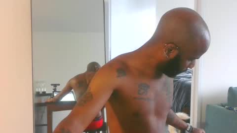 Horus00 online show from 12.30.24