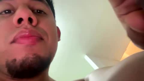 hot2512 online show from 02.24.25